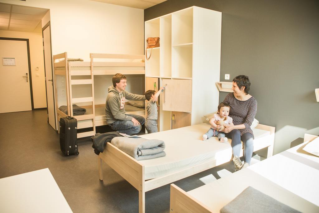 Hostel H Hasselt Bagian luar foto